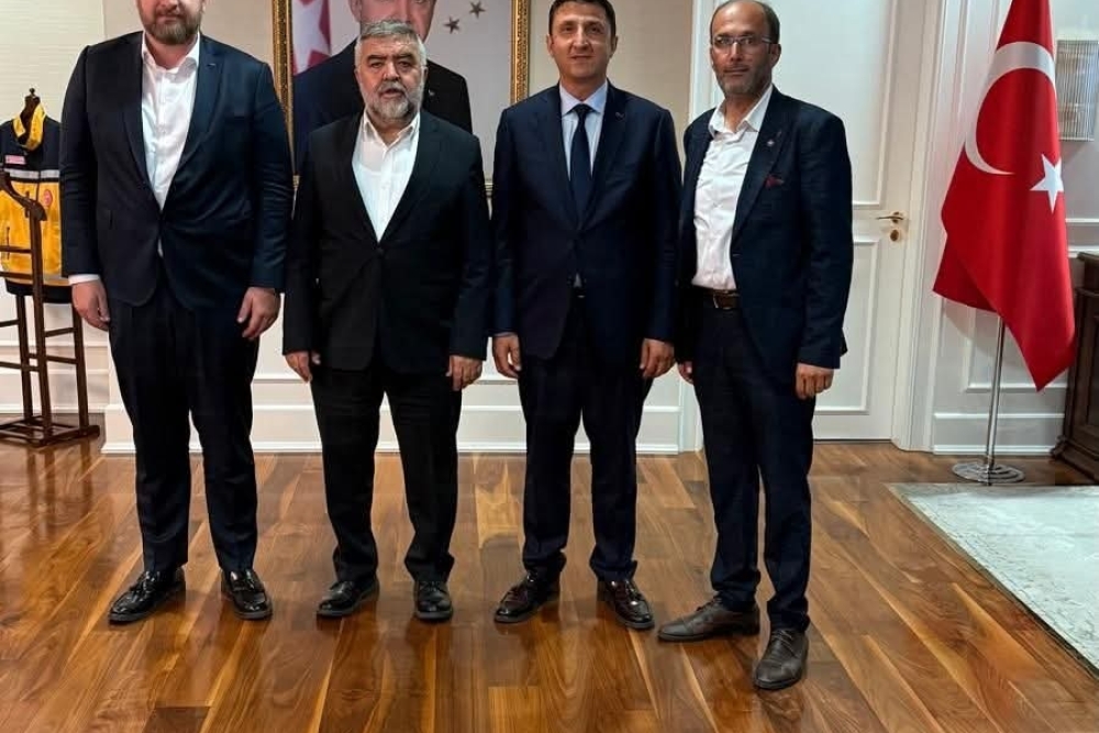 SAĞLIK BAKAN YARDIMCISI SAYIN HALİM ÖZÇEVİK'E ZİYARETİMİZ.
