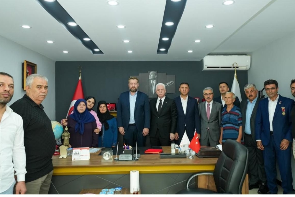 İstanbul Valisi Sayın Davut GÜL Valimizi Sendikamızın Genel Merkezimizde ağırladık 
