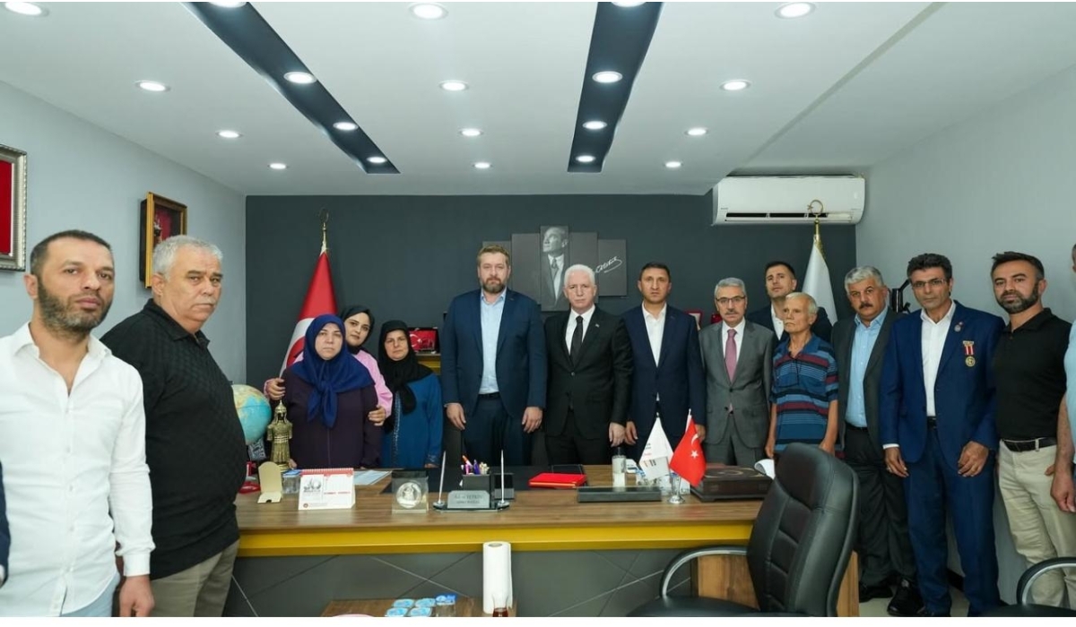 İstanbul Valisi Sayın Davut GÜL Valimizi Sendikamızın Genel Merkezimizde ağırladık 