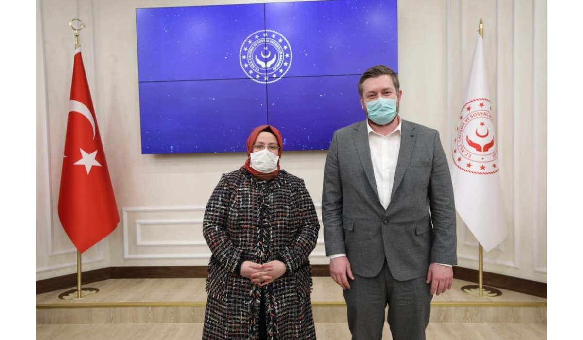 Aile, Çalışma ve Sosyal Hizmetler Bakanı Zehra Zümrüt SELÇUK ile Yapılan İstişare Toplantısı