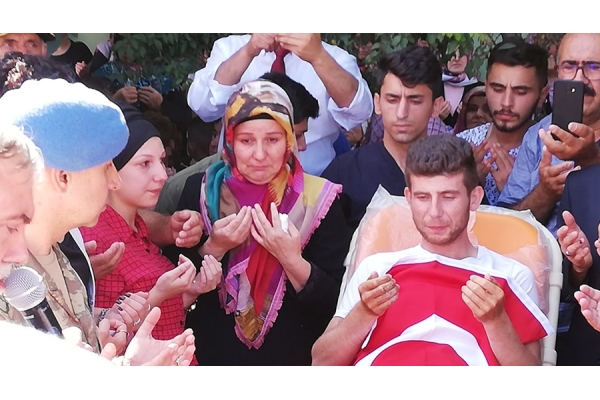 MİNNETTARIZ! Gazi Tarık CÜR Baba Ocağında