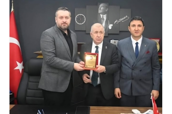 Sayın Prof. Dr. Ümit Özdağ’a teşekkürlerimizi sunarız.