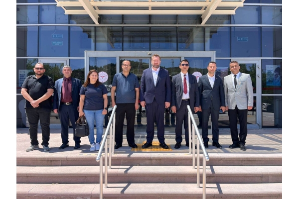 BURDUR AĞIZ VE DİŞ SAĞLIĞI MERKEZİNE ZİYARETİMİZ 